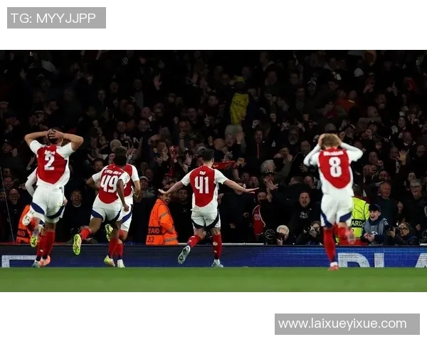 足总杯惊天逆转阿森纳6-2狂胜皇马红牌争议引发全场热议